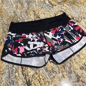 Lululemon low rise speed short